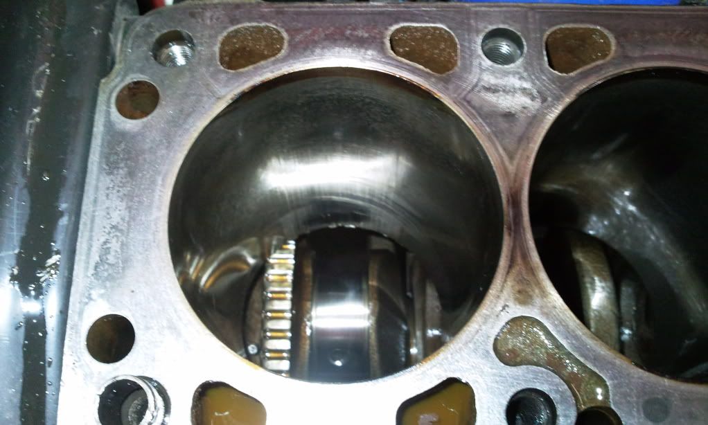 piston/bore damage help